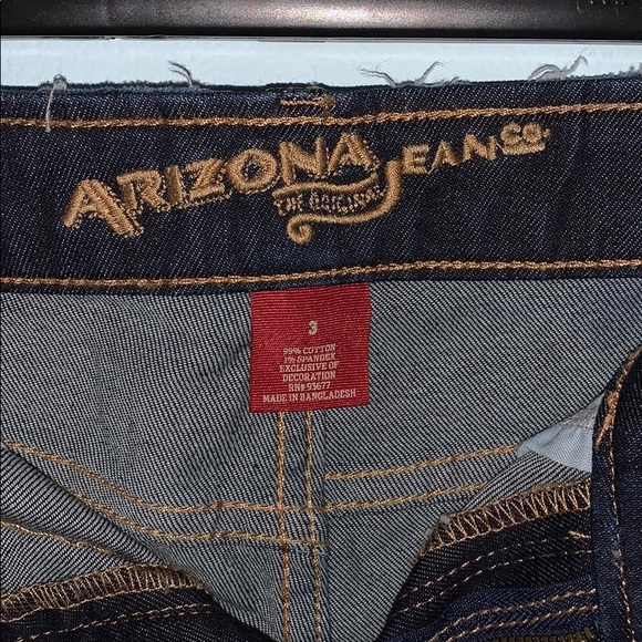 Arizona Jean Shorts - Picture 2 of 3